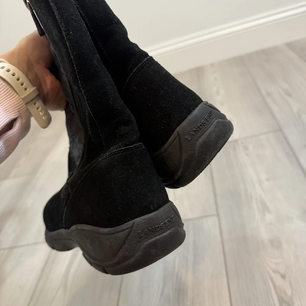 L.L.Bean Women's 487611‎ Winter Boots Black Suede Quilted Side Zip 9 Medium
